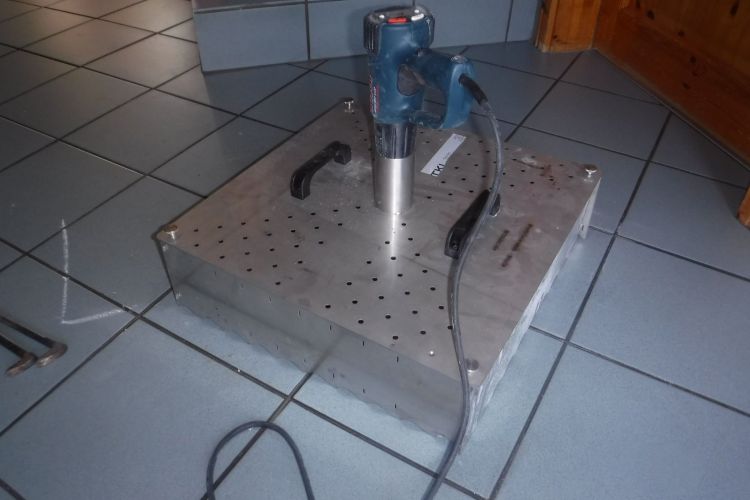 Fliesenaufnahmeverfahren als weitere Leistung von Stolzenberger Rohrbruchortung